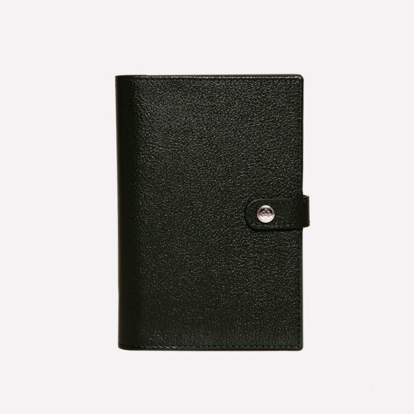 ettinger Capra AirTag Passport Case Forest Green
