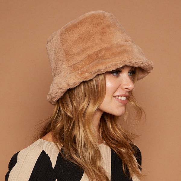 Eugenia Kim Yuki In Camel