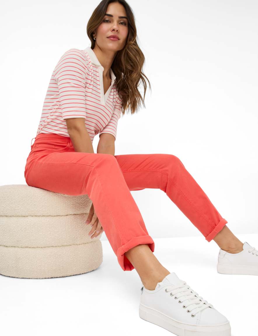 Eurex By Brax Women's Fashion Jeans Style CAROLA Denim Red Feminine Fit