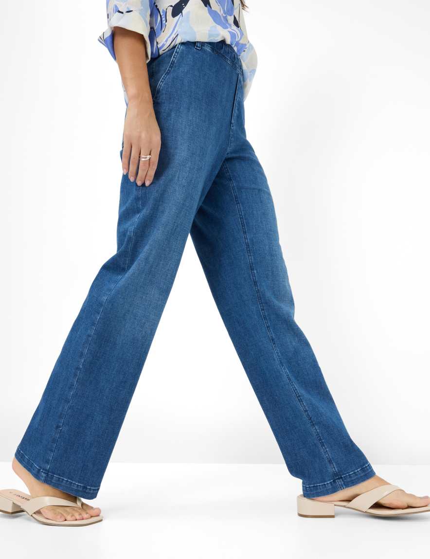 Eurex By Brax Women's Fashion Jeans Style MAINE Denim Blue Wide Leg