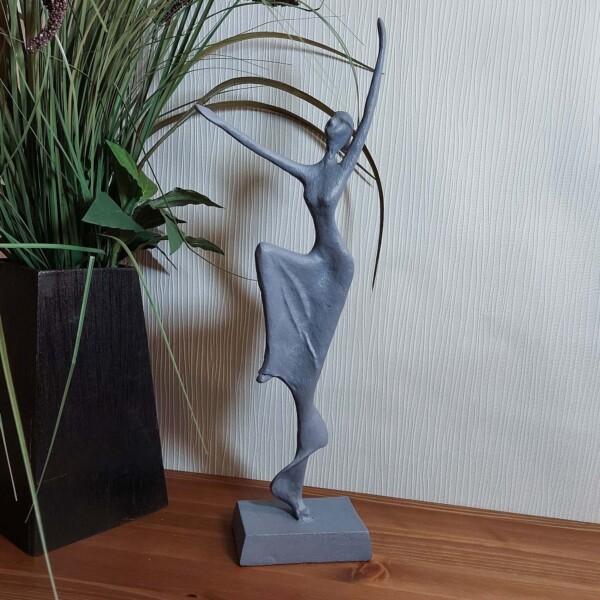 europa leisure Alicia Dancer - Elur Iron Figurine Grey Shimmer - Europa Leisure (UK)
