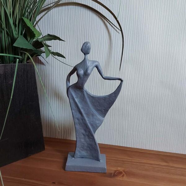 europa leisure Brigitte Chic Lady - Elur Iron Figurine Grey Shimmer - Europa Leisure (UK)