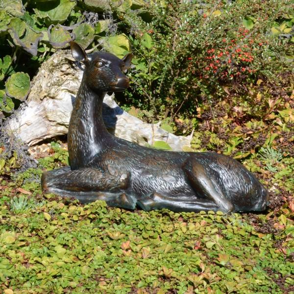 europa leisure Deer Lying Large Aluminium - dark verdigris - Europa Leisure (UK)