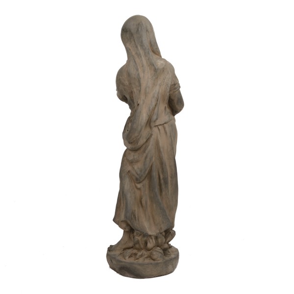 Europa Leisure Wilma In Winter Traditional Statue