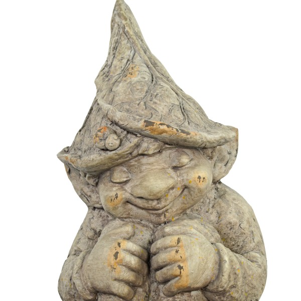 Europa Leisure Gnome Sitting 36cm Weathered Dark Stone Effect