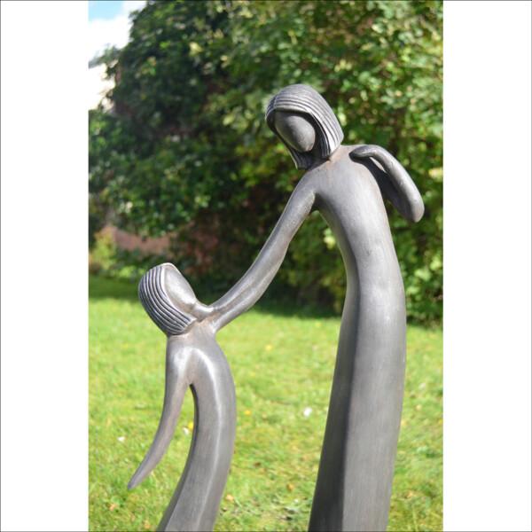 Europa Leisure Mothers Love Black Contemporary Statue