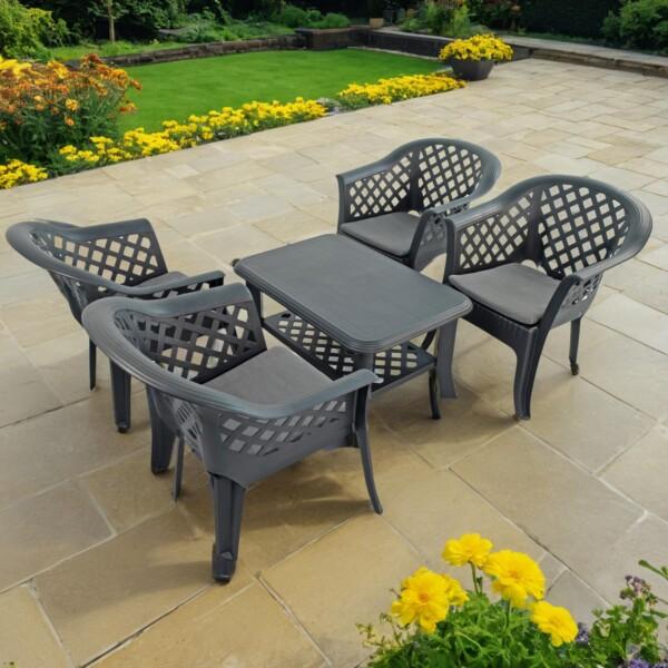 europa leisure Savona coffee table with 4 Savona chairs