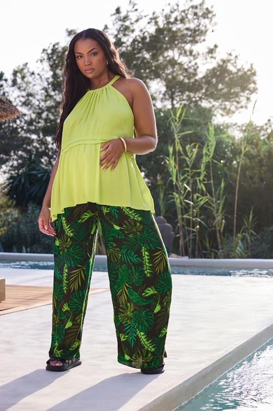 evans BUMP IT UP MATERNITY Curve Black & Green Palm Print Trousers
