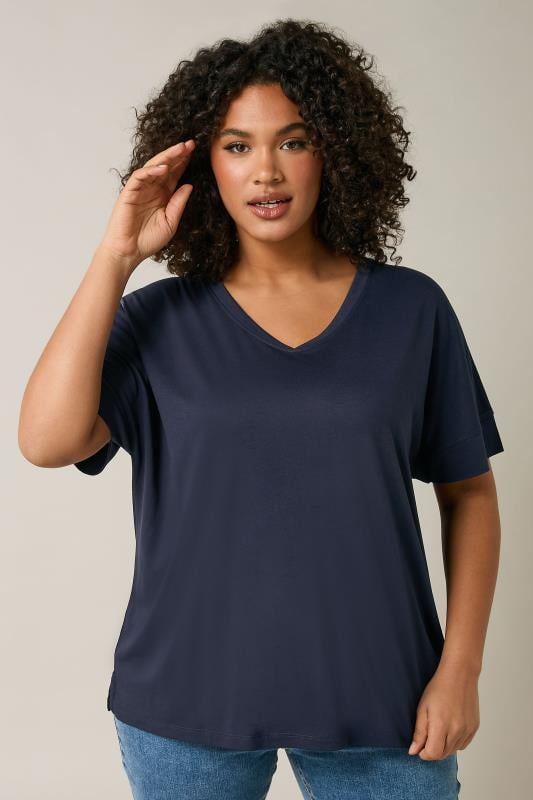 Evans EVANS 2 PACK Curve Navy Blue & White V-Neck Modal Rich T-Shirts