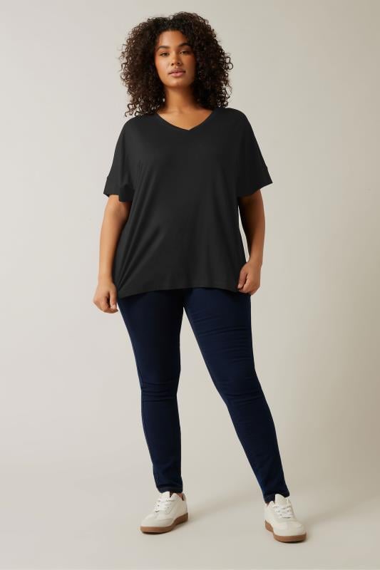 Evans EVANS 2 PACK Curve White & Black V-Neck Modal Rich T-Shirts