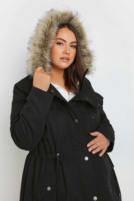 Evans BUMP IT UP MATERNITY Black Fur Trim Parka