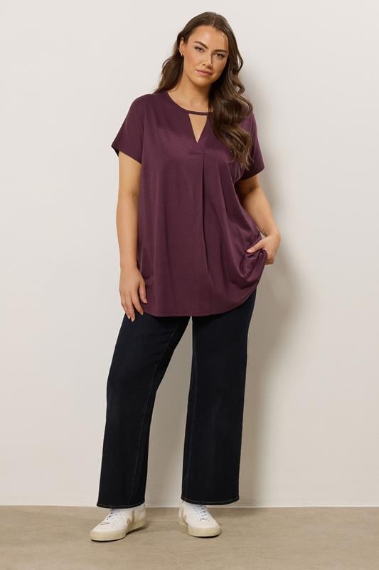 Evans EVANS Curve Berry Purple Keyhole Front Pleat Top