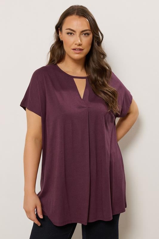 evans EVANS Curve Berry Purple Keyhole Front Pleat Top