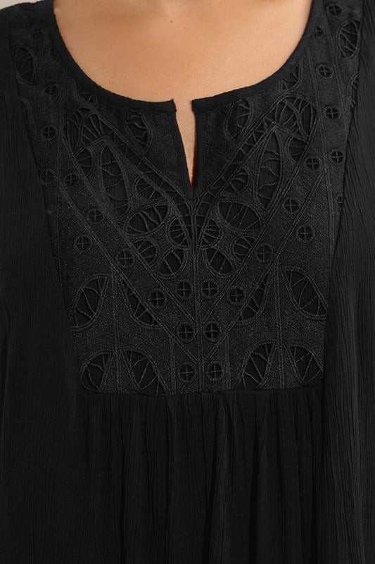 Evans EVANS Curve Black Crinkle Broderie Maxi Dress