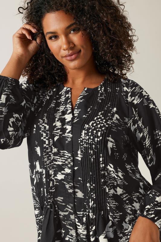 Evans EVANS Curve Black Dogtooth Print Pintuck Blouse