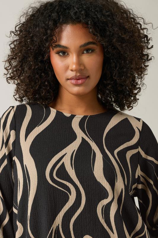 Evans EVANS Curve Black Linear Print Jersey Crepe Top