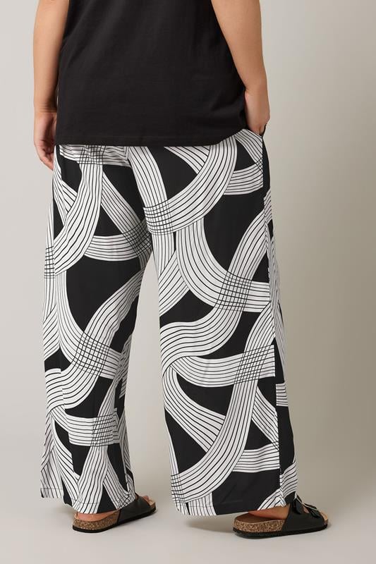 Evans EVANS Curve Black Linear Print Wide Leg Trousers