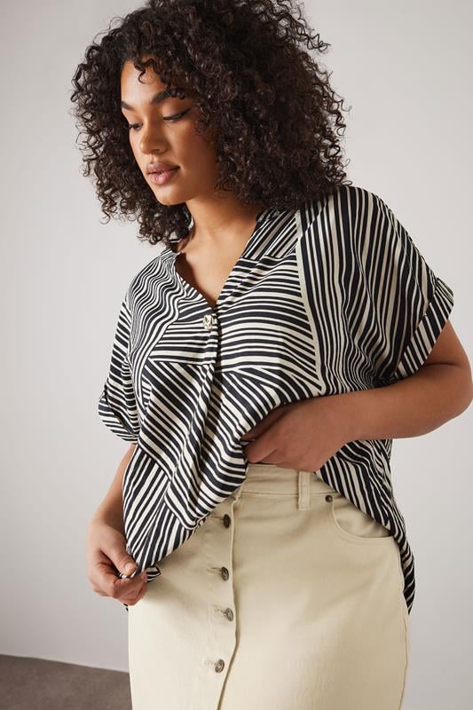 evans EVANS Curve Black Stripe Button Front Short Sleeve Blouse