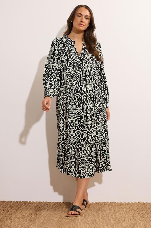 Evans EVANS Curve Black & White Abstract Print Tiered Midi Dress