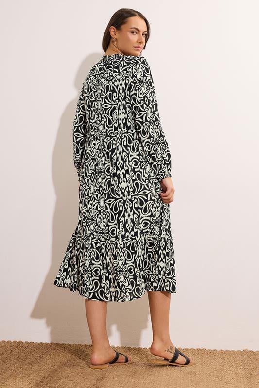 Evans EVANS Curve Black & White Abstract Print Tiered Midi Dress