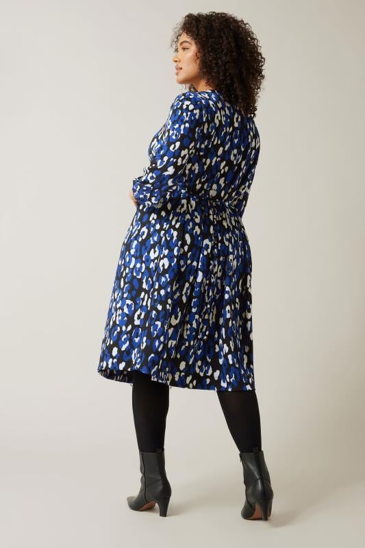 Evans EVANS Curve Blue Animal Print Jersey Crepe Dress