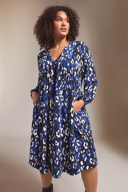 evans EVANS Curve Blue Animal Print Jersey Crepe Dress