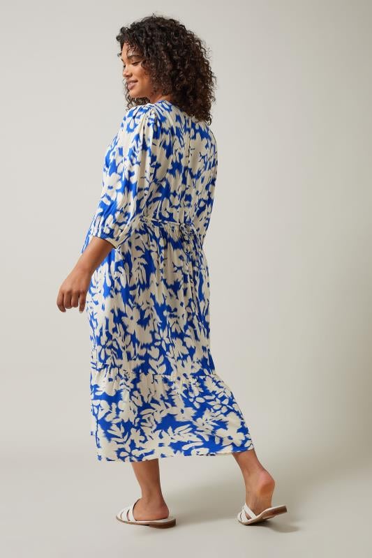 Evans EVANS Curve Blue Floral Blur Print Midi Dress