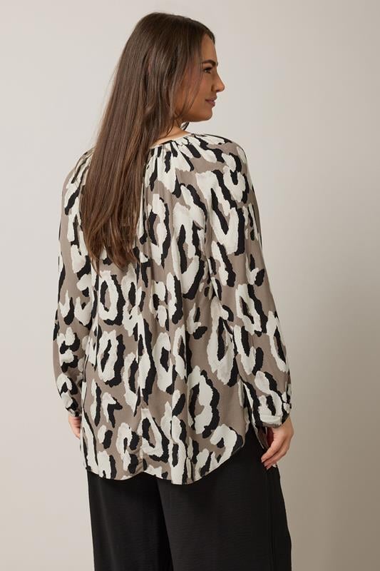 Evans EVANS Curve Brown Animal Print Long Sleeve Blouse
