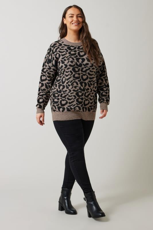 Evans EVANS Curve Brown Leopard Print Knitted Jumper