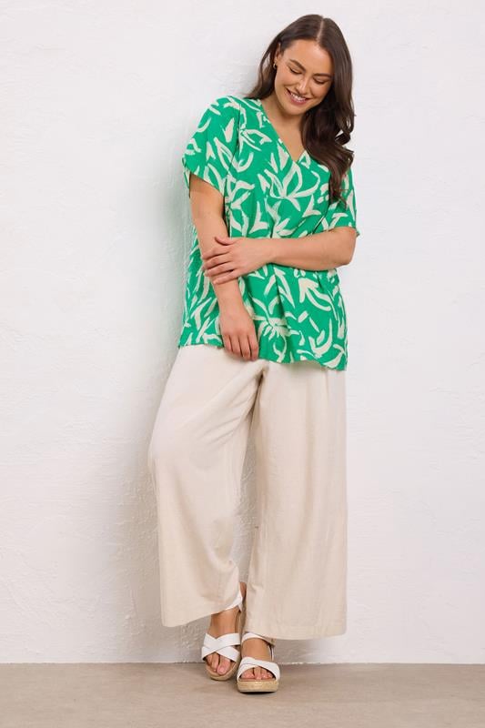 Evans EVANS Curve Green Abstract Print Angel Sleeve Top