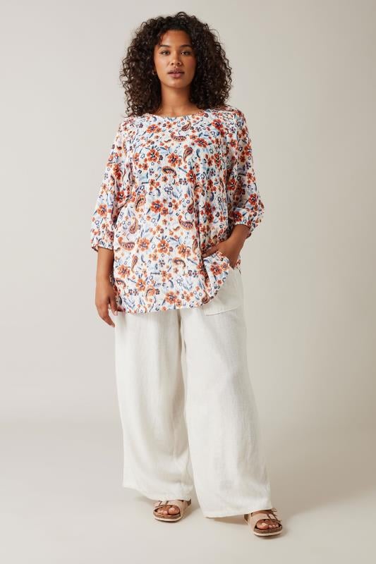 Evans EVANS Curve Ivory White Floral Print Textured Top