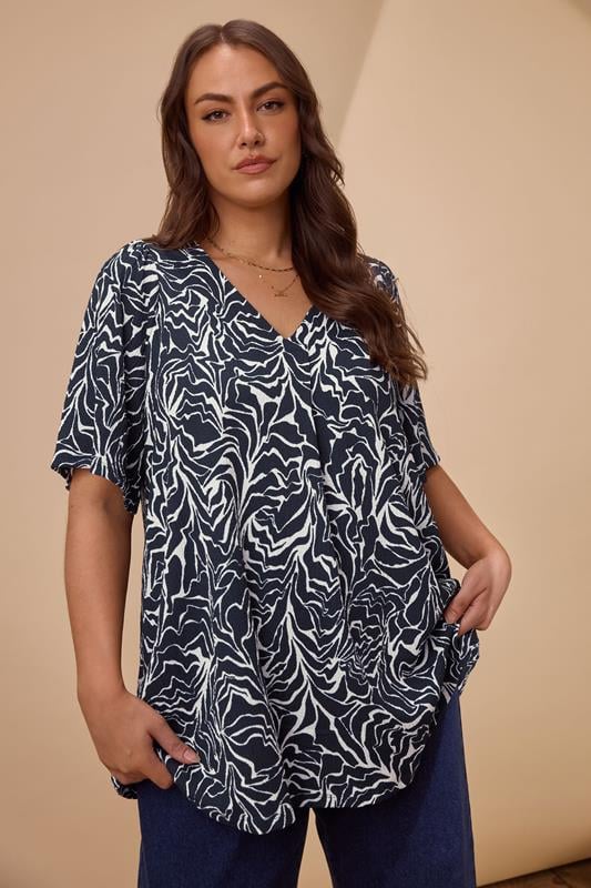 evans EVANS Curve Navy Blue Abstract Floral Pleat Swing Top