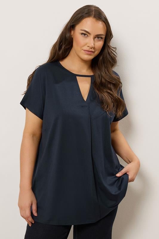 evans EVANS Curve Navy Blue Keyhole Front Pleat Top