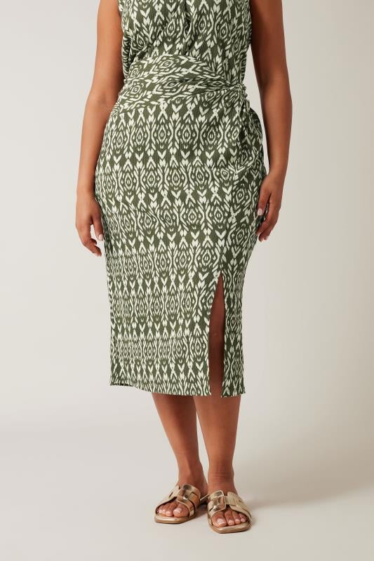 Evans EVANS Curve Olive Green Ikat Print Crinkle Midi Skirt