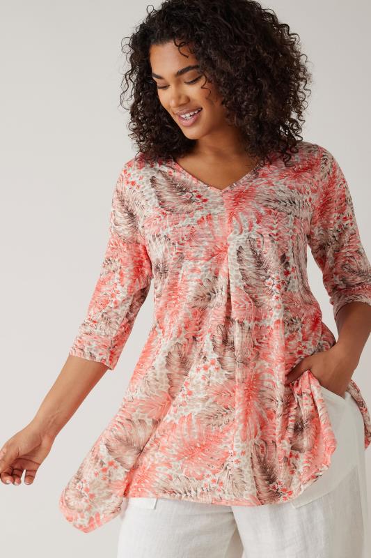 Evans EVANS Curve Pink Tropical Print Hanky Hem Top