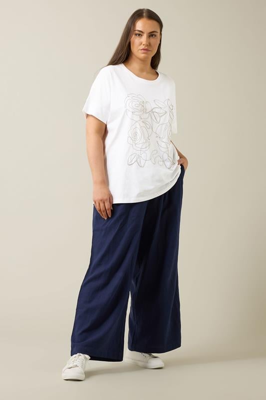 Evans EVANS Curve White Floral Chain Detail Cotton T-Shirt