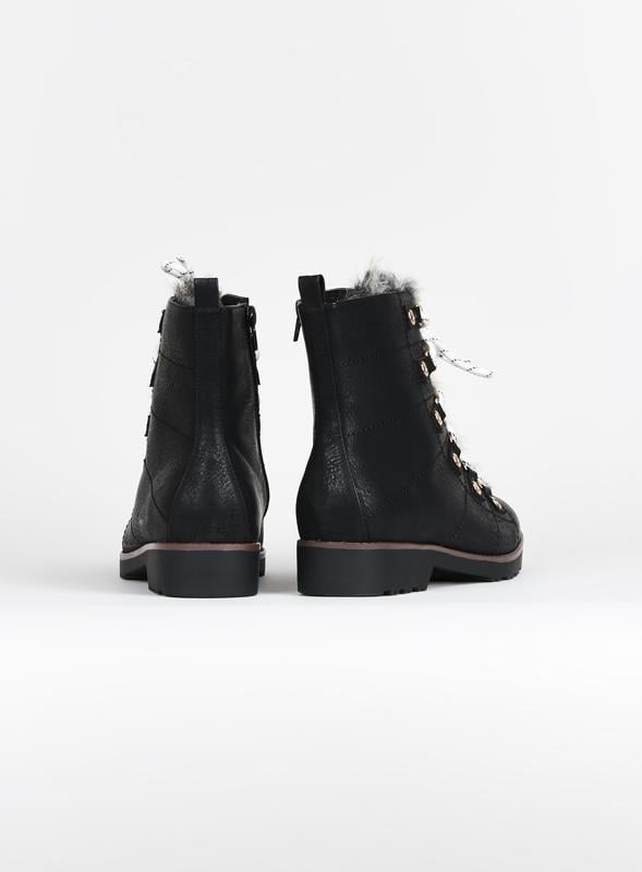 Evans Evans Black WIDE FIT Faux Fur Hiker Boot