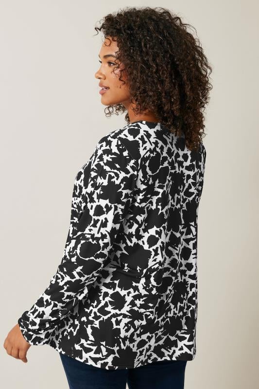 Evans EVANS Curve Black Abstract Print Stud Blouse