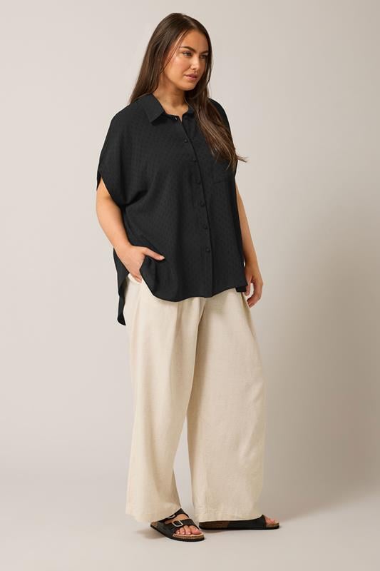 Evans EVANS Curve Black Grown On Sleeve Blouse