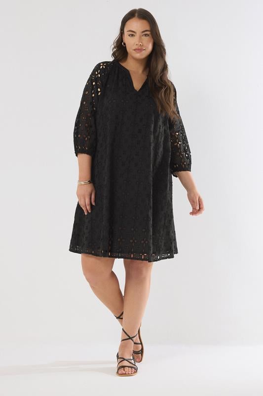 Evans EVANS Curve Black Long Sleeve Broderie Dress