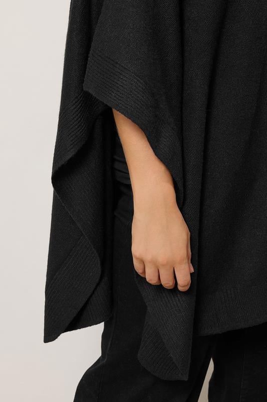 Evans EVANS Curve Black Seam Detail Knitted Cape