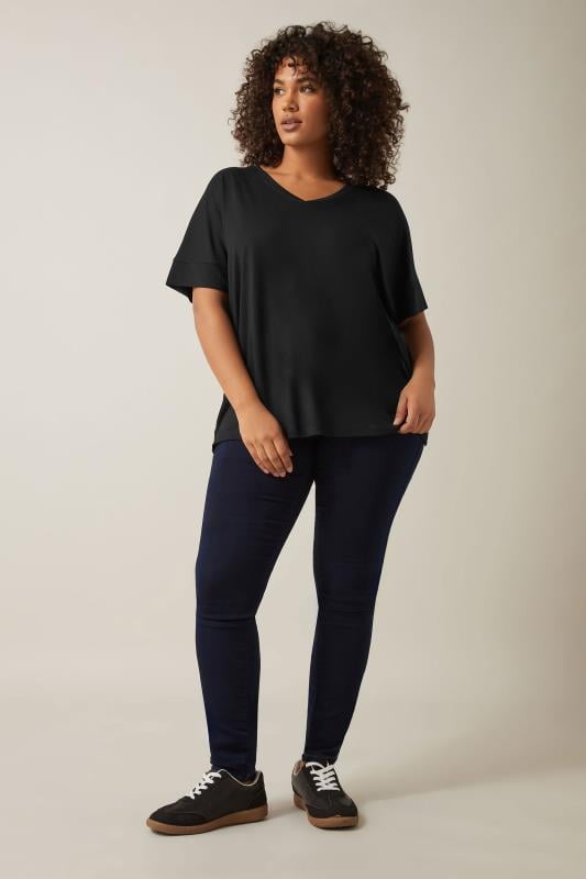 Evans EVANS Curve Black V-Neck Modal Rich T-Shirt