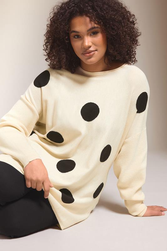 evans EVANS Curve Cream & Black Spot Knitted Jumper