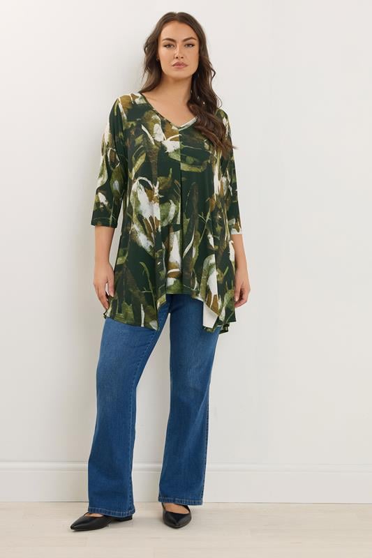 Evans EVANS Curve Green Smudge Print Hanky Hem Top