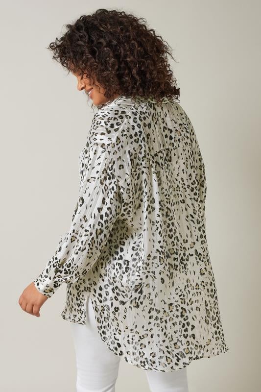 Evans EVANS Curve Ivory White Leopard Print Blouse