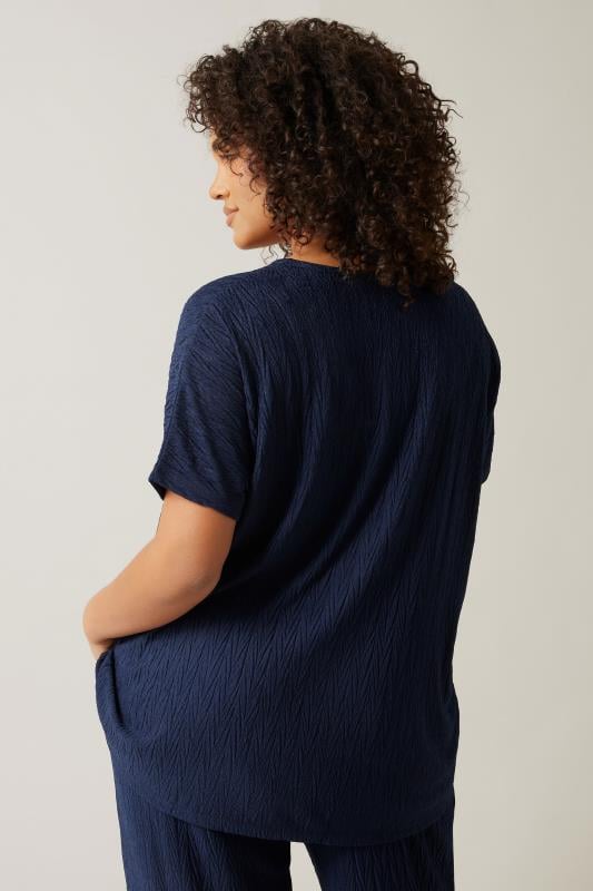 Evans EVANS Curve Navy Blue Plisse Pleat Front Top