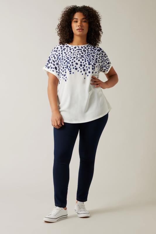 Evans EVANS Curve White & Blue Spot Print T-Shirt
