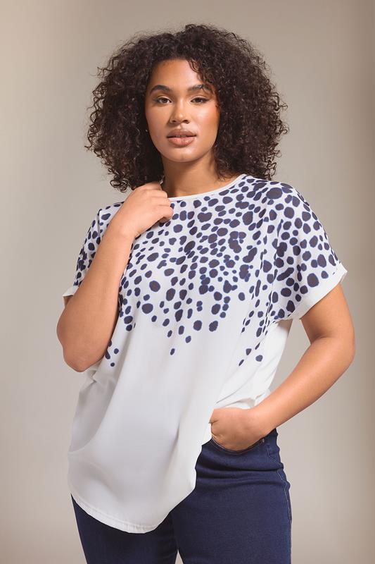 evans EVANS Curve White & Blue Spot Print T-Shirt