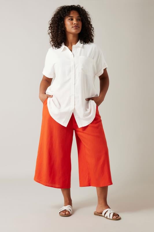 Evans EVANS Curve White Dipped Hem Shirt