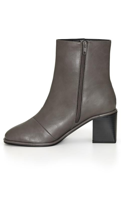 Evans Evans Grey Faux Leather Block Heel Ankle Boots